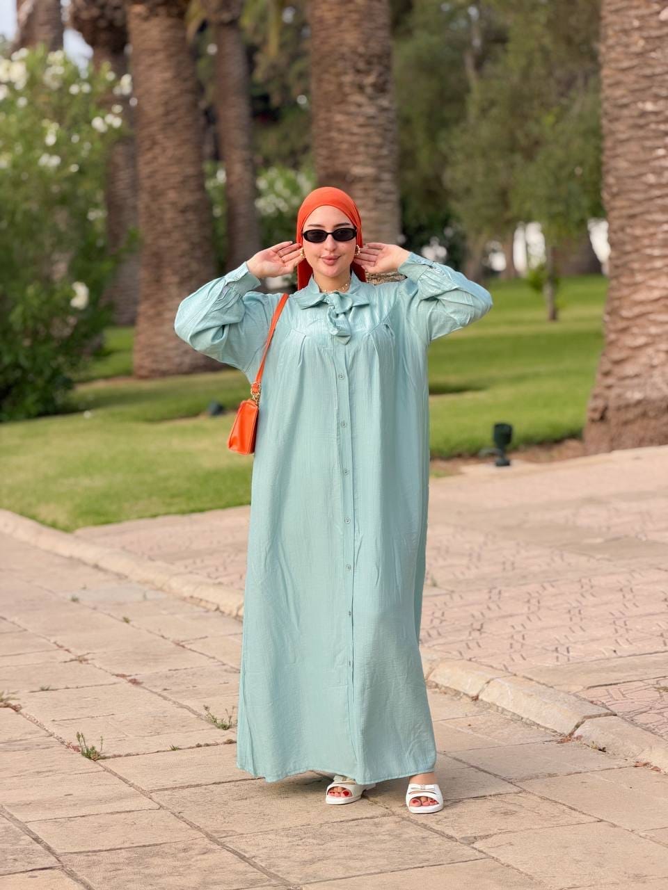 AMIRA ROBE